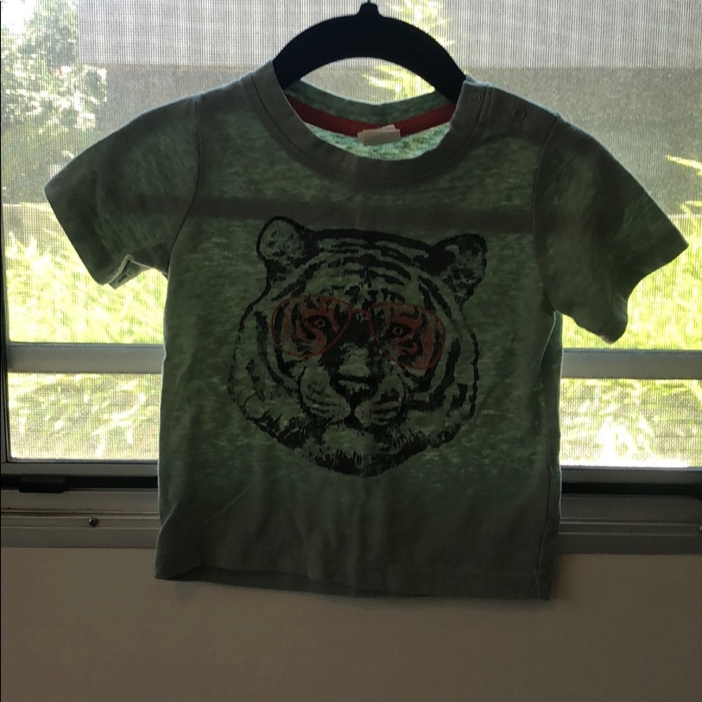 Green tiger shirt